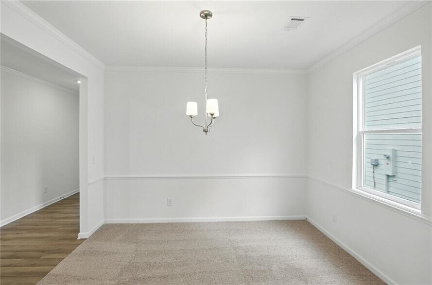 Building Photo - 233 Bloomfield Cir