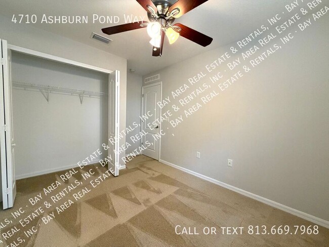 Building Photo - 4710 Ashburn Pond Way