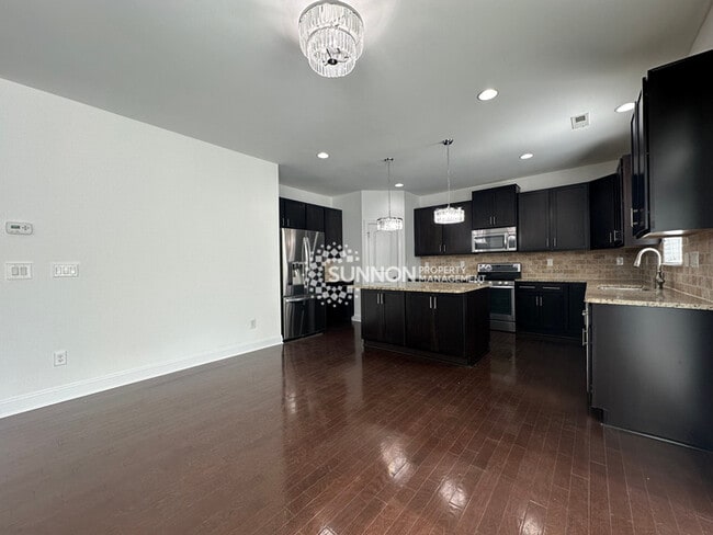 Building Photo - 4 Bedroom 2.5 Bathroom in Indian Trail