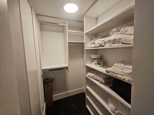 Building Photo - 1541 S Ocean Blvd