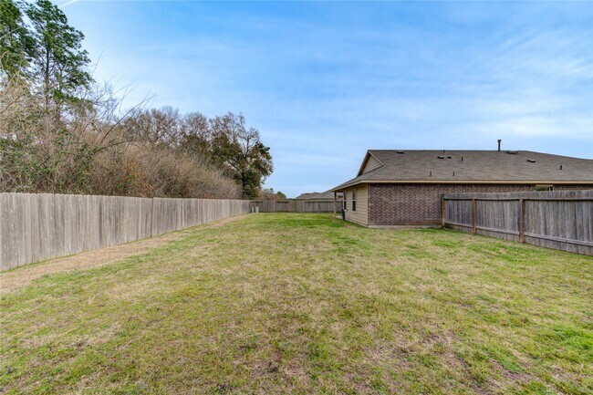 Building Photo - 23910 Paper Birch Ct