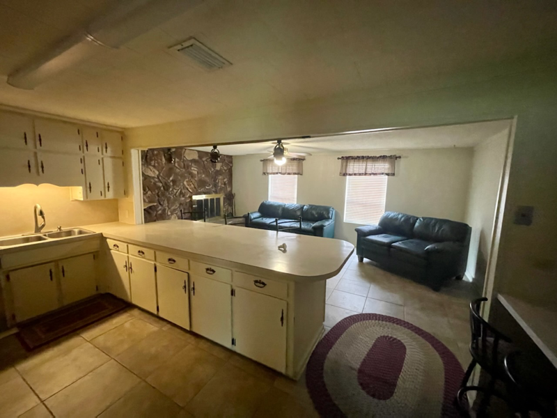 Building Photo - 106 Oleander Dr