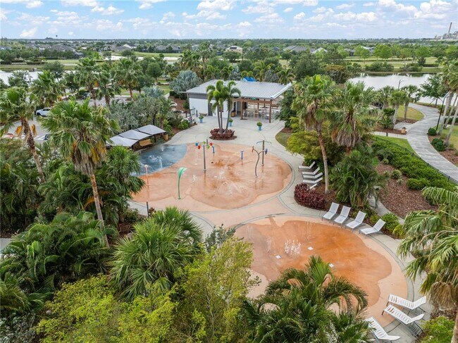 Building Photo - 5636 Silver Sun Dr