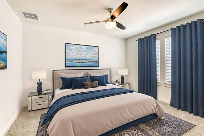 Building Photo - 3022 La Latina Dr