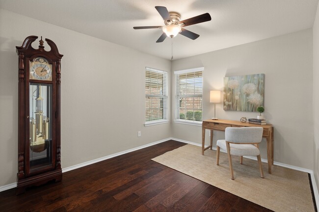Building Photo - 2811 Cone Flower Dr