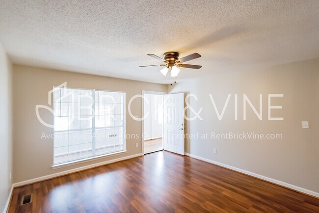 Building Photo - 2818 Avenue G