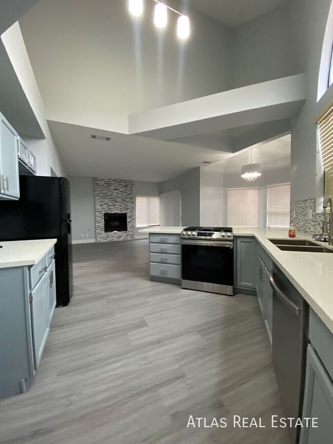 Building Photo - 1916 Old Mill Ln