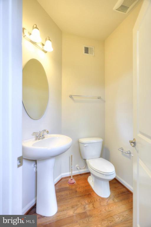 Building Photo - 6300 Santo Place