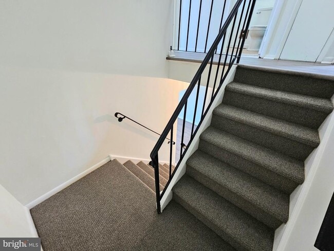 Building Photo - 876 Williams Pl
