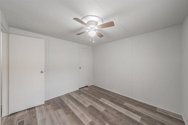 Building Photo - 5005 Shoreline Cir W