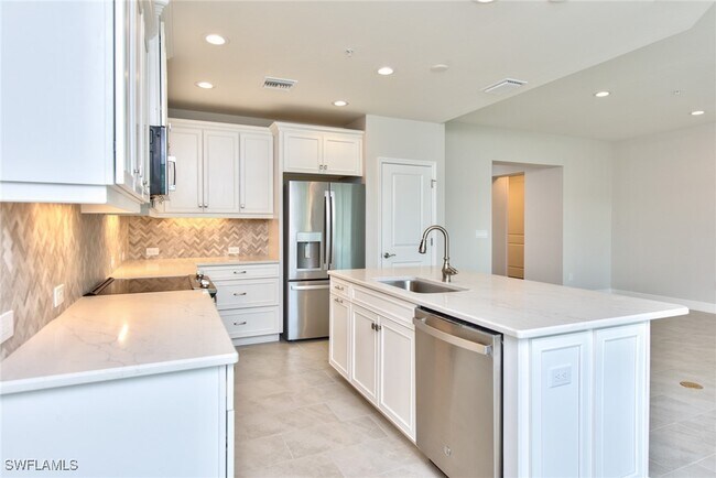 Building Photo - 2609 Seychelles Cir