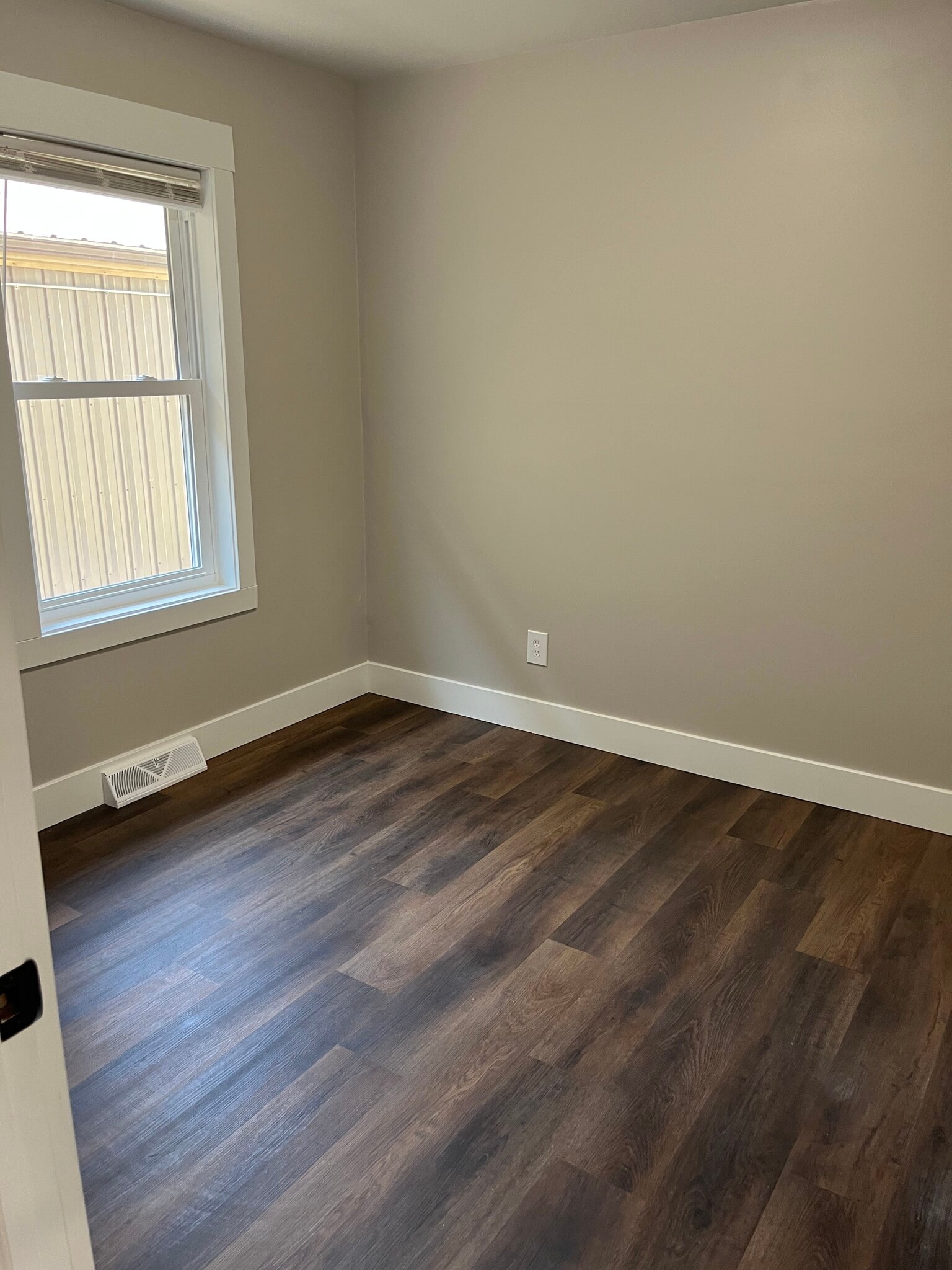 Building Photo - 1320 Fairlawn Ave