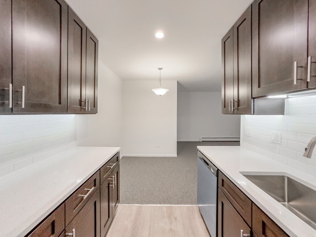 Building Photo - 520 Aldine