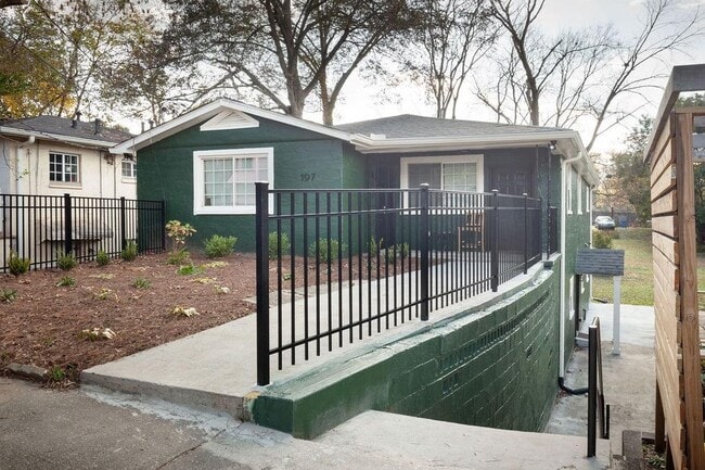 Building Photo - 197 South Ave SE