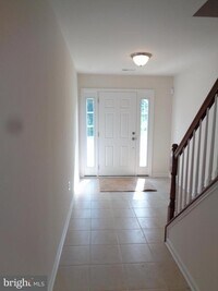 Building Photo - 23194 Westwood Ct