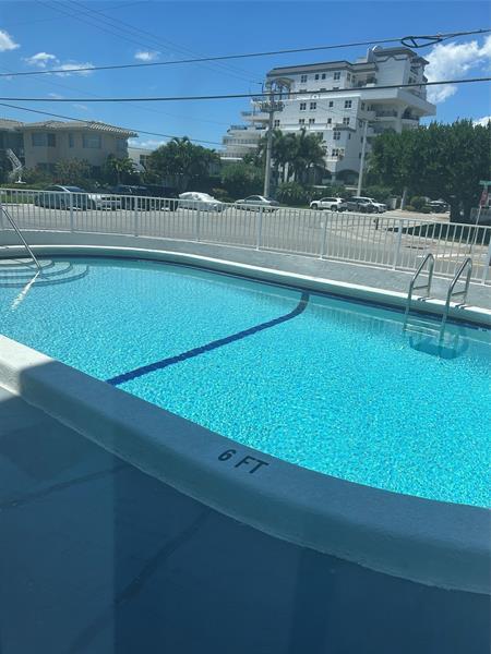 Building Photo - 550 Bayshore Dr