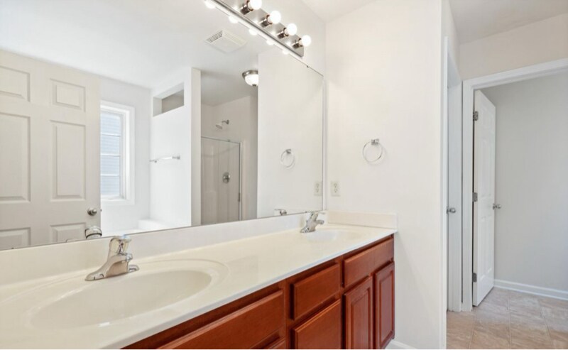 Building Photo - 3223 Polite Ln