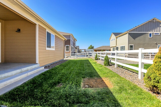 Building Photo - 997 Goldenrod Pkwy