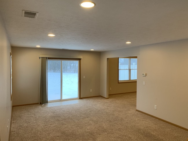 Building Photo - 2454, 2456 Millview Zeeland, MI 49464
