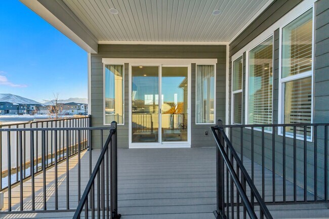 Building Photo - Modern Home in Heber – Available Now!