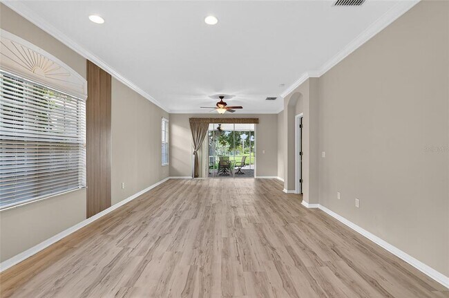 Building Photo - 5717 Heronpark Pl