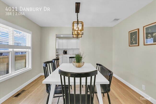 Building Photo - 4011 Danbury Dr
