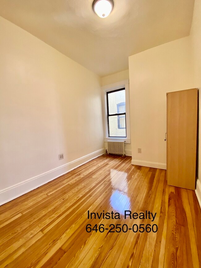 Building Photo - 3004 47th St