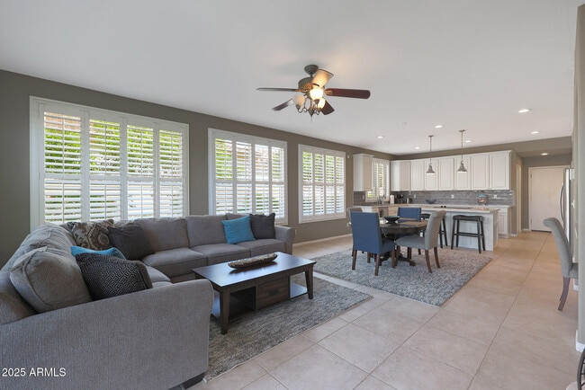 Building Photo - 1740 W Bartlett Way