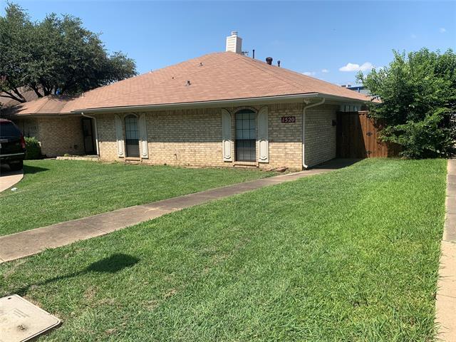 Primary Photo - 1520 Parkside Dr