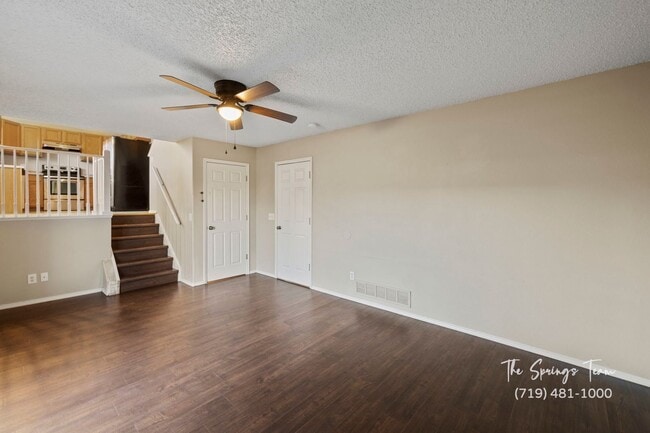 Building Photo - COUNTRYSIDE 3BD/2BA in FOUNTAIN - Security Deposit Waiver Available