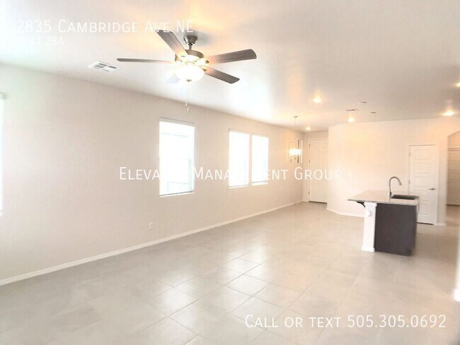 Building Photo - 2835 Cambridge Avenue NE