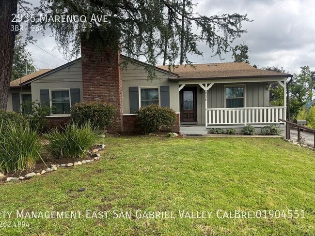 Building Photo - 2936 N Marengo Ave