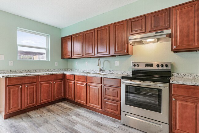 Building Photo - 1113 Orange Blossom Ln