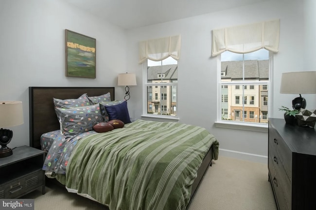 Building Photo - Gorgeous Open Concept 3 Bed 3.5 Bath Rental in Hanover