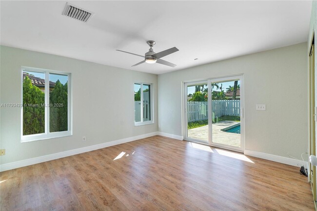 Building Photo - 11780 NW 27th Ct