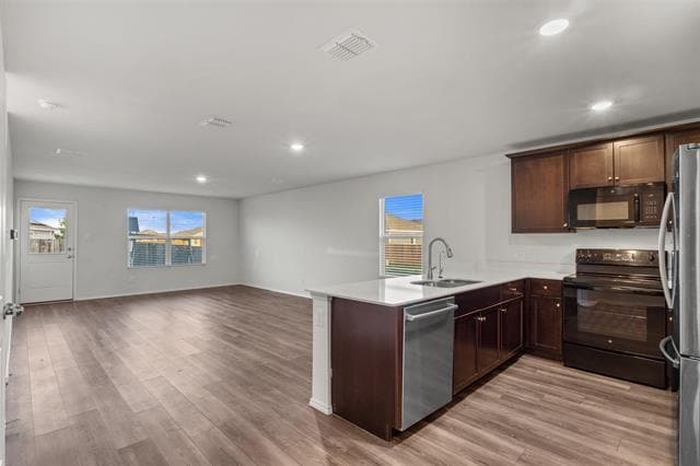 Building Photo - 5349 Vinebrook Wy