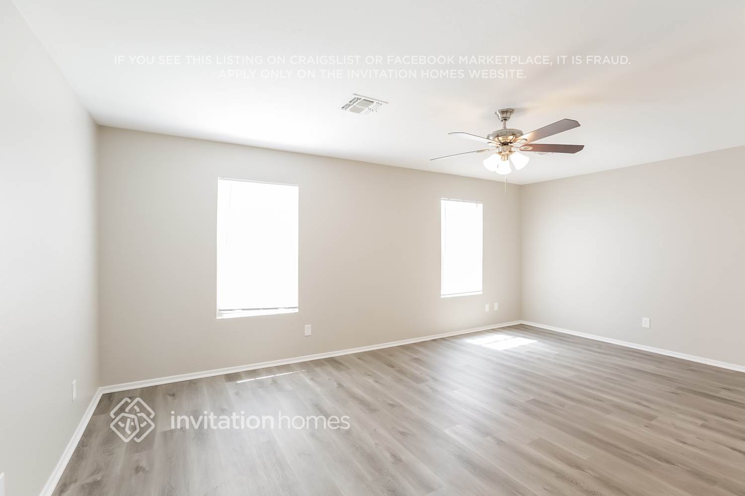 Building Photo - 3134 W Wayland Dr
