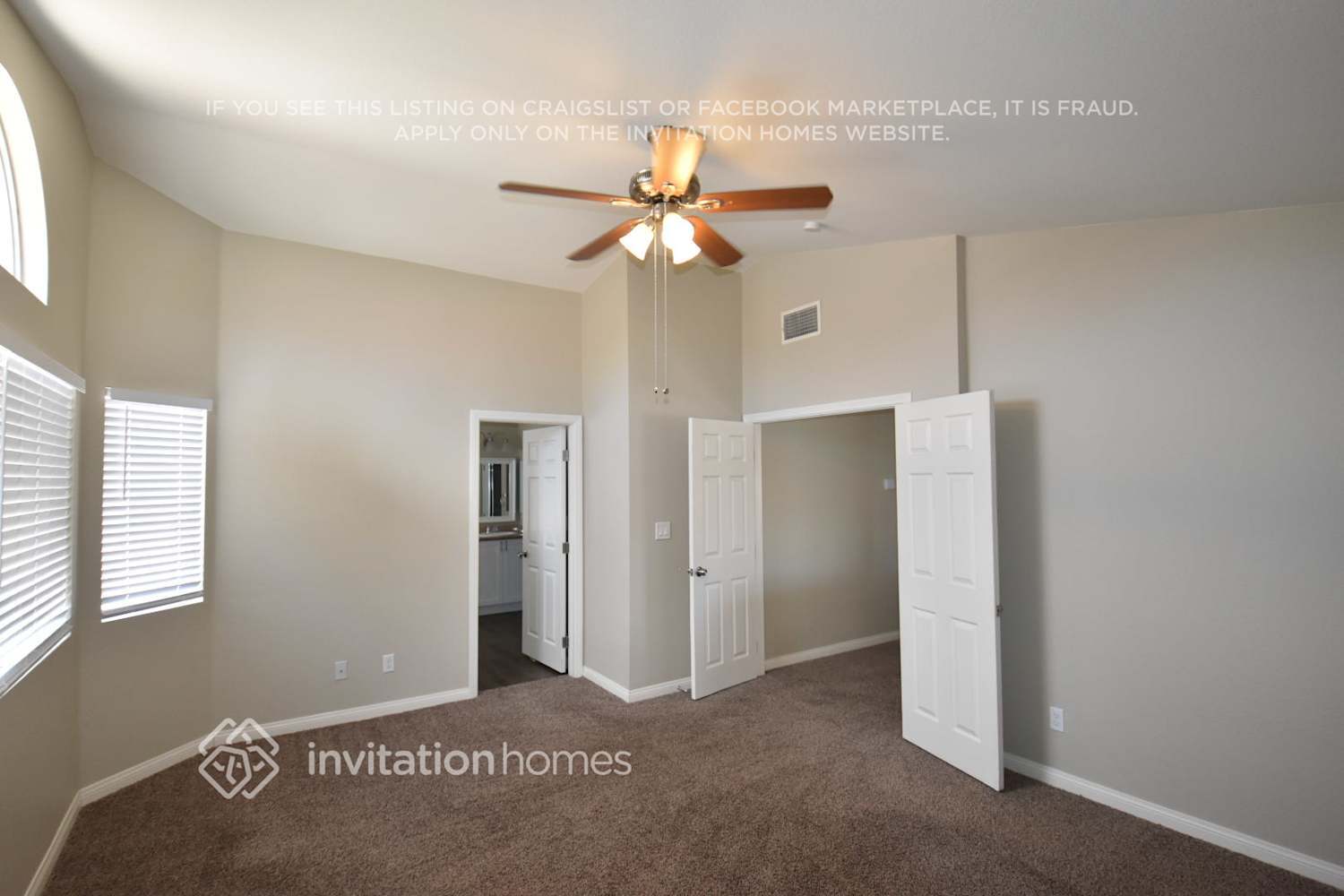 Building Photo - 6440 Silver Dawn Ln