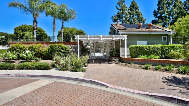 Building Photo - Beautiful Home  in Aliso Viejo for Lease