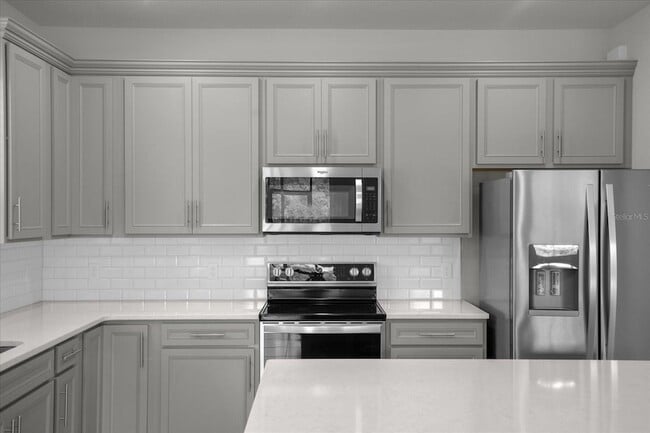 Building Photo - 2124 Live Oak Lake Rd