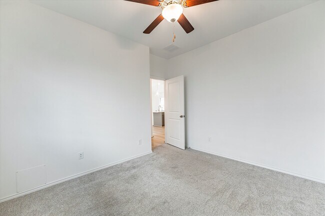 Building Photo - 21107 Armstrong County Dr