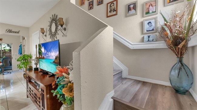 Building Photo - 2993 W 80th St