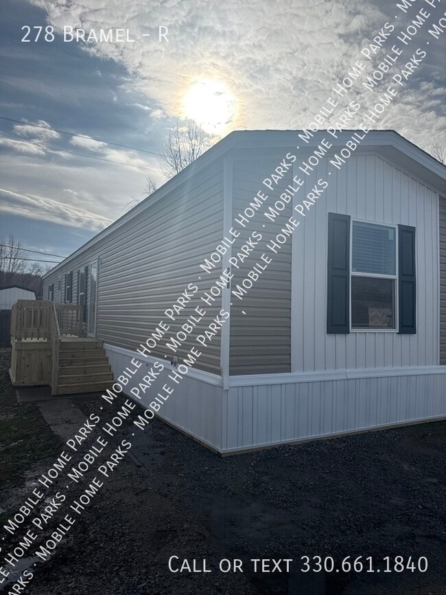 Building Photo - 278 Bramel-R