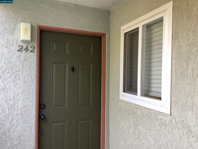 Building Photo - 1505 Kirker Pass Rd