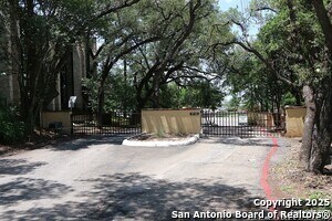 Building Photo - 8642 Fredericksburg Rd