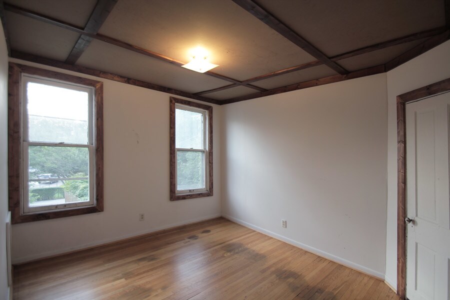 Building Photo - 405 S Trenton Ave