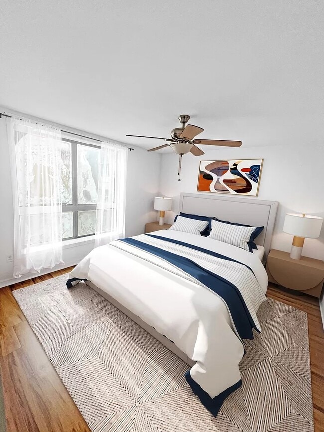 Building Photo - 830 Lombard St