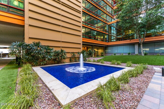 Building Photo - 4808 N 24th St