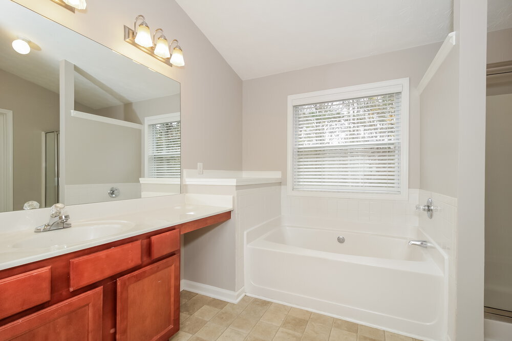 Building Photo - 948 Gardenia Curve