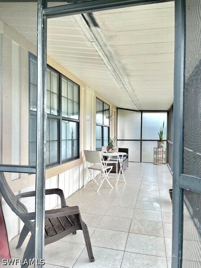 Building Photo - 5385 Treetops Dr